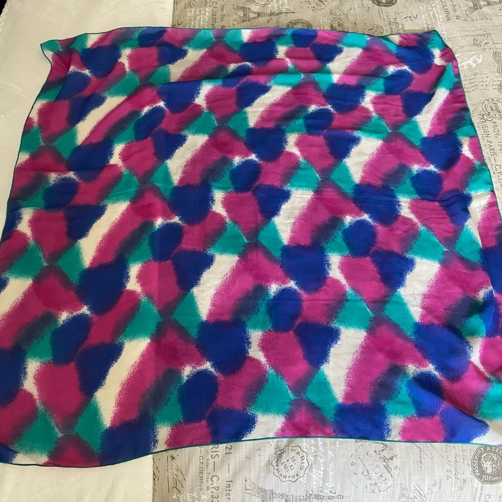 Very Rue silky scarf - Picture 2 of 5